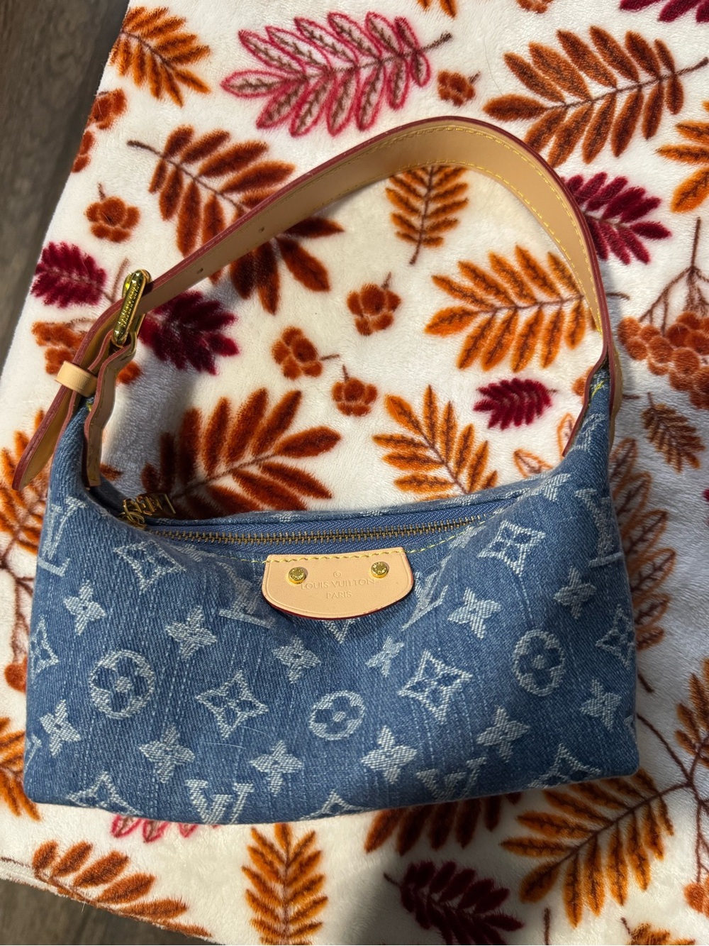 Louis Vuitton Blue Denim Monogram Shoulder Bag with Tan Trim